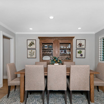 Elegant and Inviting Evangeline Court Transitional Home