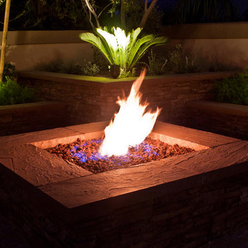 OUTDOOR LIVING