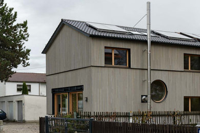 ミュンヘンにあるコンテンポラリースタイルのおしゃれな家の外観の写真
