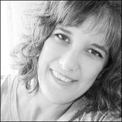 Joni Moore's photo
