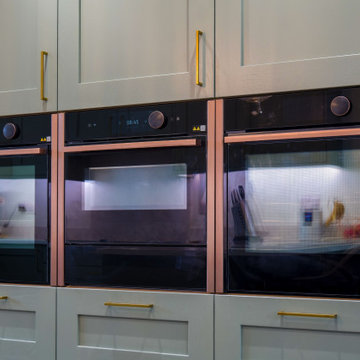 Green Shaker Kitchen in Winshill