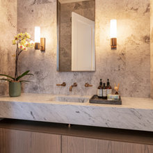 Downstairs ensuite