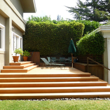 Stunning kiln dried clear redwood deck in Berkeley