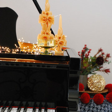 Holiday Home & Office Decor