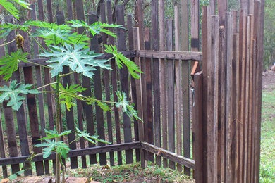 Garden Fence for bush setting