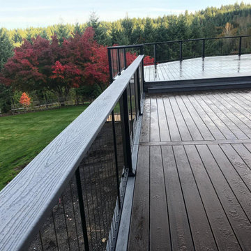 Two-Tone Trex Deck