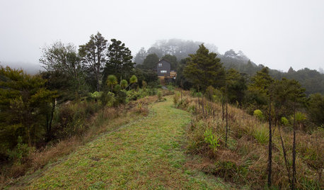 My Houzz: A Peaceful Retreat Perched in the Wilderness