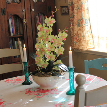 Small Cottage Dining Room