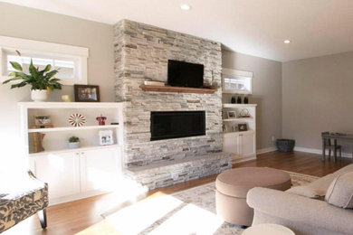 Example of a living room design in Minneapolis