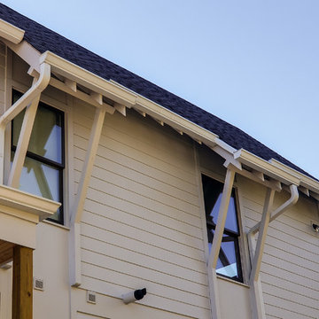 Urban Farmhouse Eaves with Windows