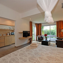 Shrublands Suites