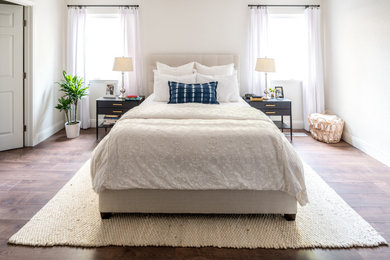 Example of a master bedroom design in San Francisco
