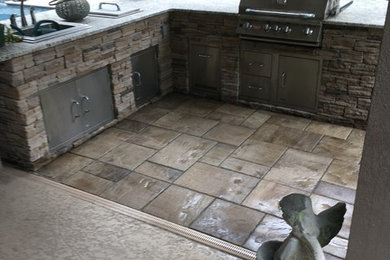 Patio - contemporary patio idea in New Orleans