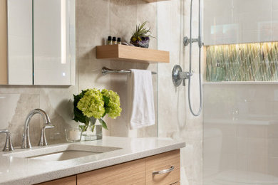 Bathroom - small transitional master beige tile and porcelain tile porcelain tile, beige floor and single-sink bathroom idea in New York with flat-panel cabinets, light wood cabinets, a one-piece toilet, green walls, an undermount sink, quartz countertops, white countertops and a floating vanity