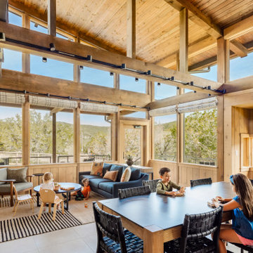 Singing Hills Bluff Compound