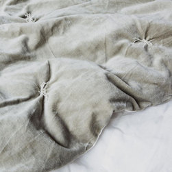 Sage Velvet Pebble Quilt - Quilts And Quilt Sets