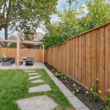 Eglinton Park - Wood Fence & Garden Edging