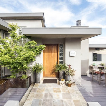 Hillcrest Custom Contemporary