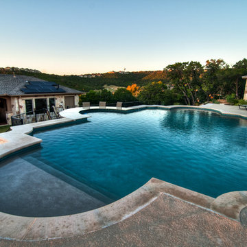 Austin River Place Swimming Pool