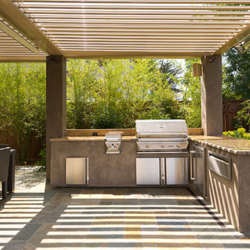 Palo Alto, CA | Julie Orr Design | Family-Friendly Outdoor Entertainment