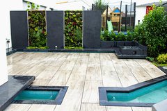 Sichtschutz: Terrassen stilvoll vor Einblicken schützen