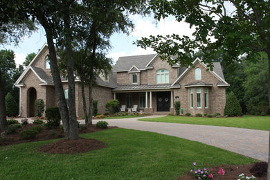 Inspiration for a timeless exterior home remodel in Miami