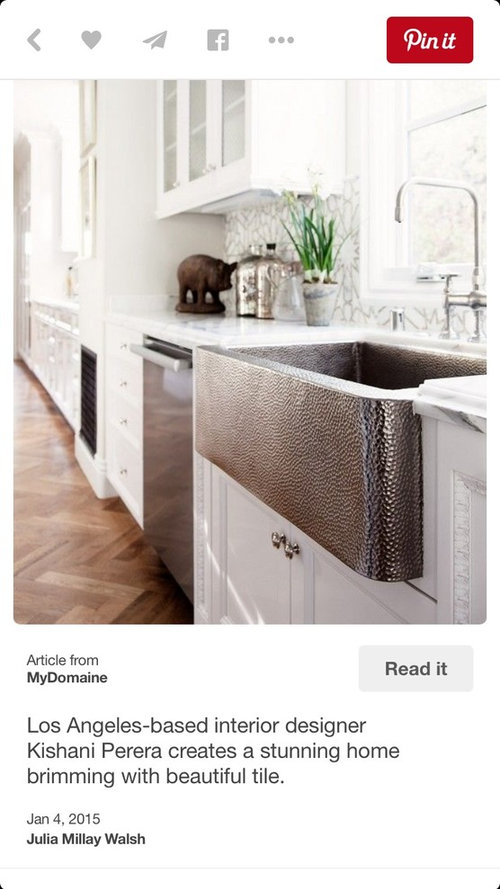 Hammered Stainless Steel Farmhouse Sink