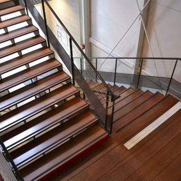 Escaliers volées droites métal bois