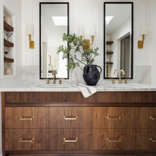 master vanity detail