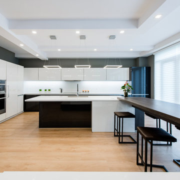 Leicht Modern Kitchen