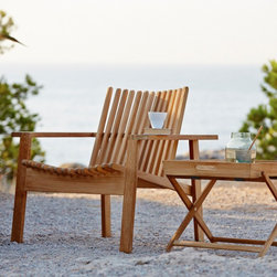 Lounge Chairs - Products