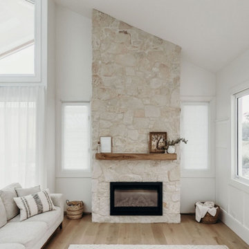 Irregular Foster Walling Interior Fireplace - Hampton Style Homes