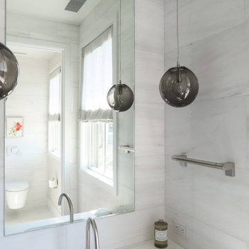 Modern Nantucket Nautical: Bathroom