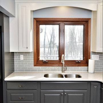 North Judson, IN. Haas Signature Collection. Maple Two Tone Kitchen