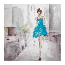 Staus Art Work