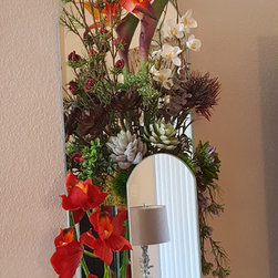 Wall Decor - Products