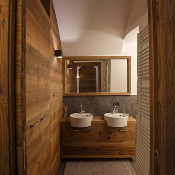 Vault House