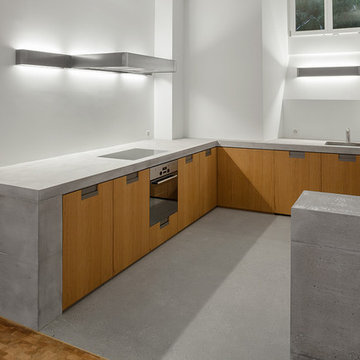 Küche mit Betonabdeckung