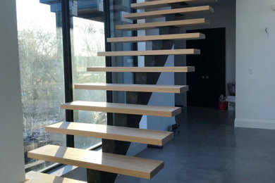 Modern Stringer Staircase