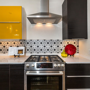 Modern + Vintage - Refugio Street Duplex - Lux Agency San Antonio