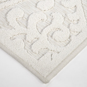 Orian My Texas House by Orian Bluebonnets Rug 1'11"x7'6" Off-White/White Rug
