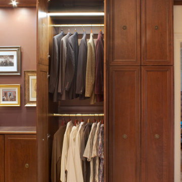 Gentleman's Closet