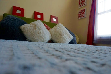 Example of a bedroom design in Toronto