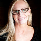 Darla Lindberg's photo