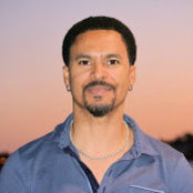 Foto von damon powell
