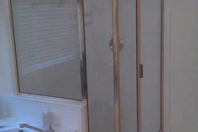 Framed Shower Door Photos