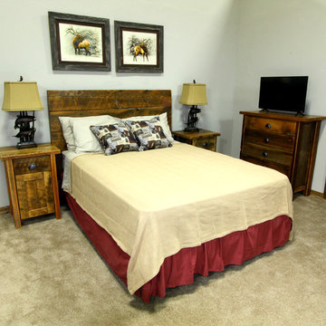 SPANISH PEAKS- STRAIGHT PLANK BED
