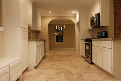Inspiration for a timeless kitchen remodel in Houston