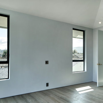 Modern California, Cupertino