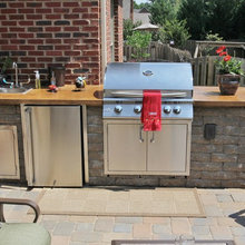 Outdoor Kitchen